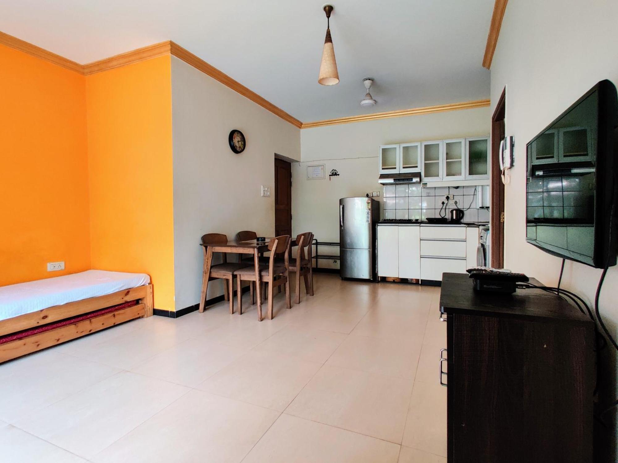 Ivy Retreat- Serviced Apartments Baga Buitenkant foto