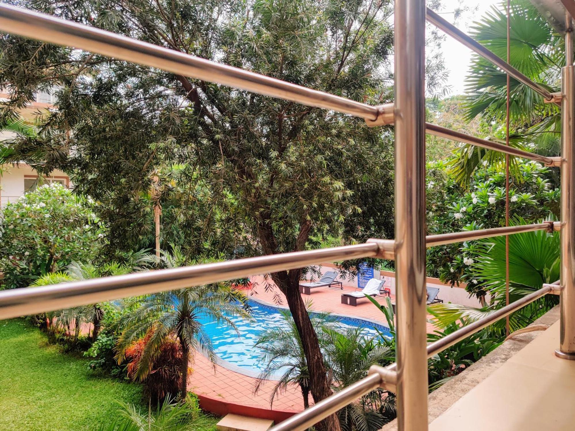 Ivy Retreat- Serviced Apartments Baga Buitenkant foto