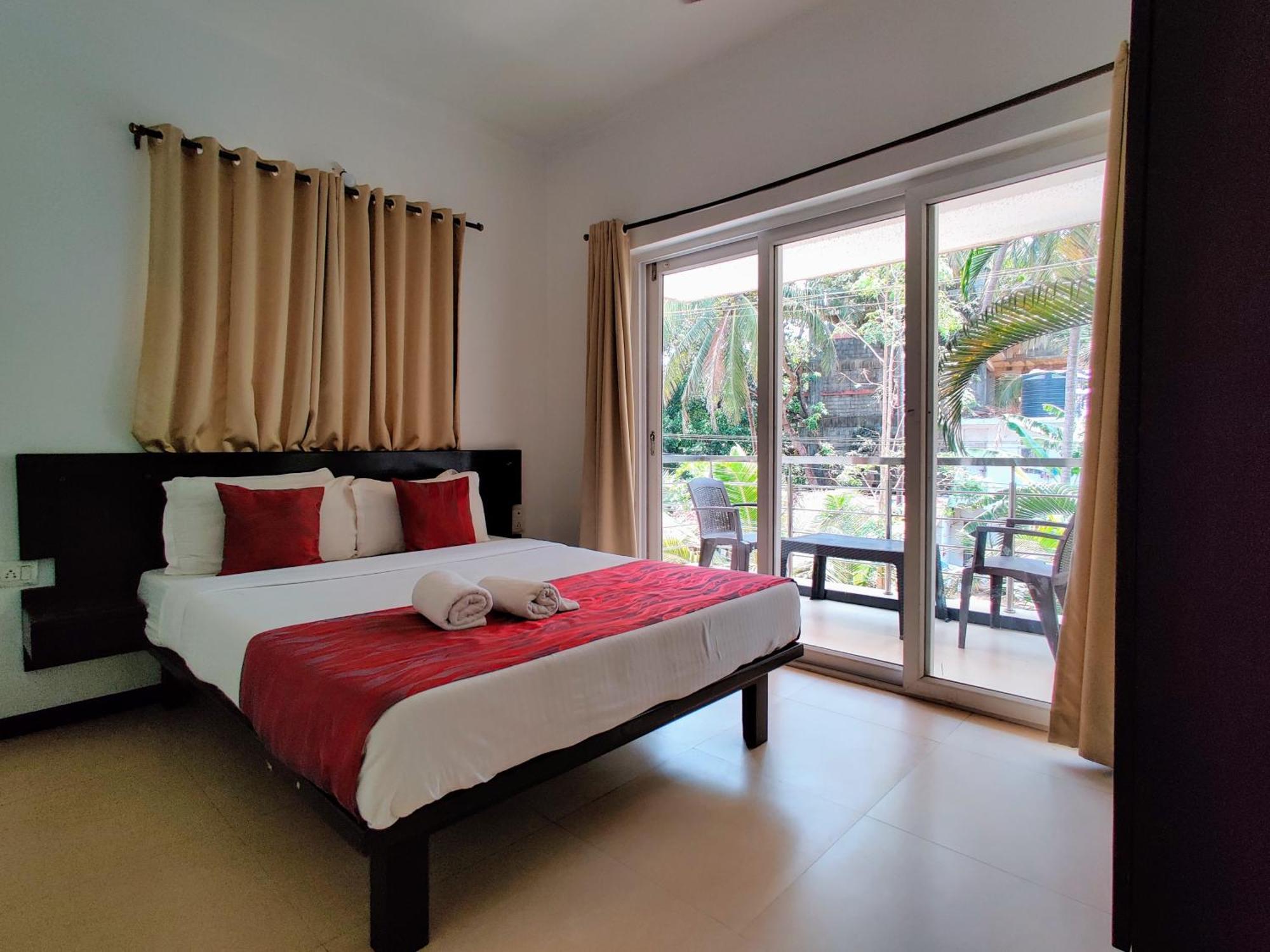 Ivy Retreat- Serviced Apartments Baga Buitenkant foto