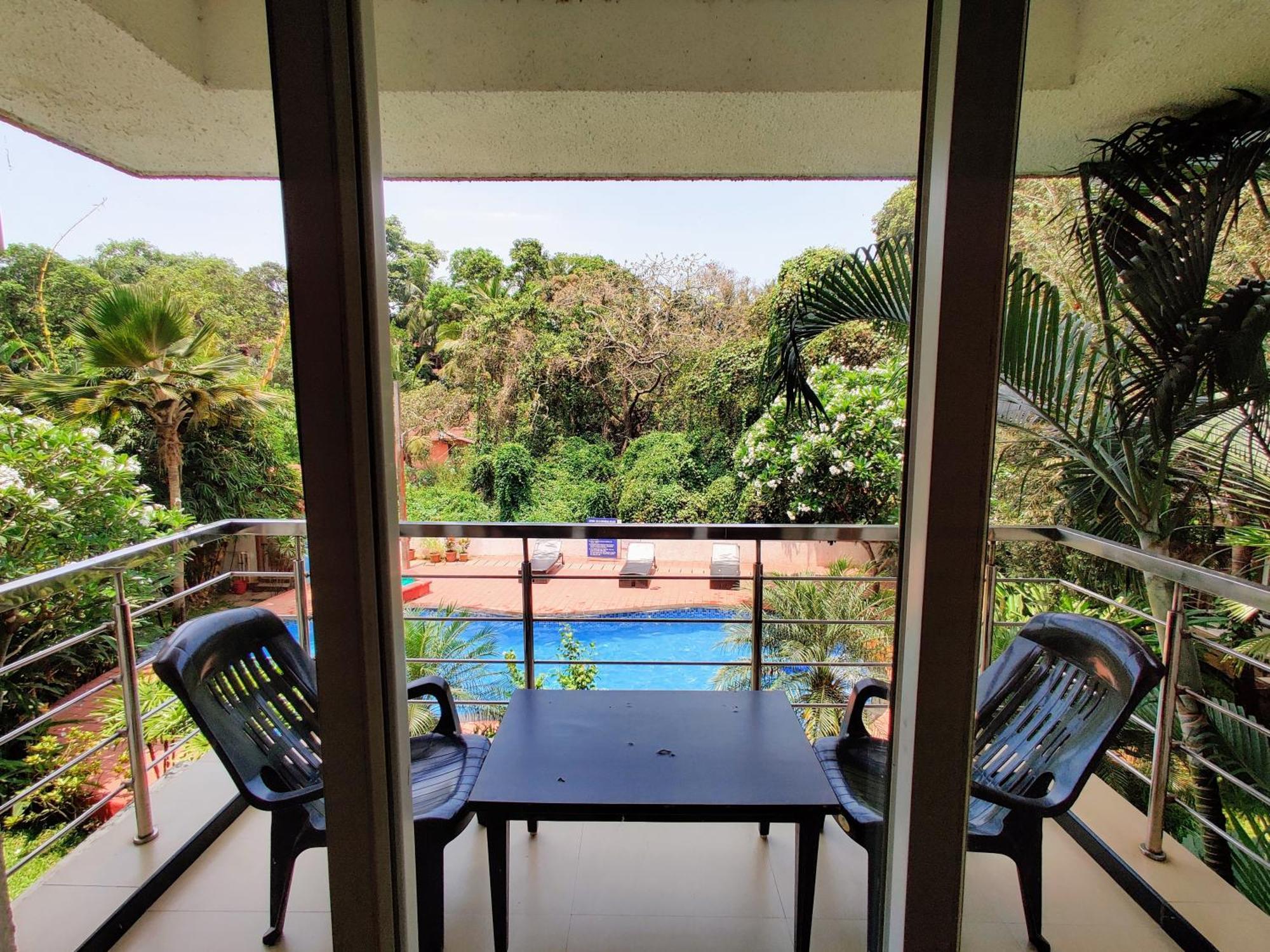 Ivy Retreat- Serviced Apartments Baga Buitenkant foto